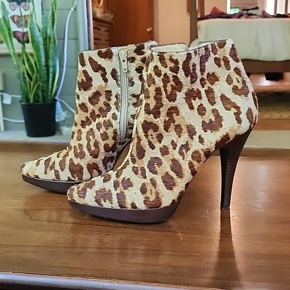 Steve Madden Leopard print Cowhide stilettos